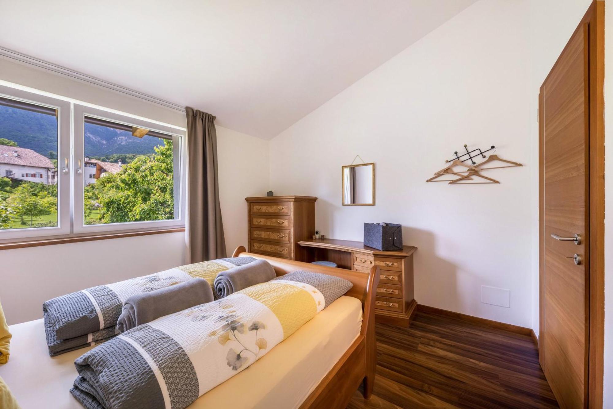 Angerblick Apartment Appiano Sulla Strada Del Vino Exterior foto